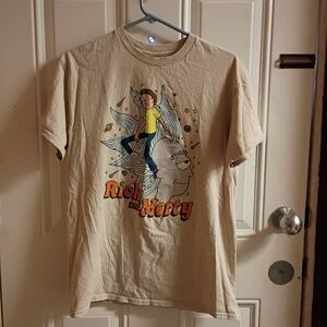 2/$10 Rick And Morty Beige Graphic Tee Size Medium